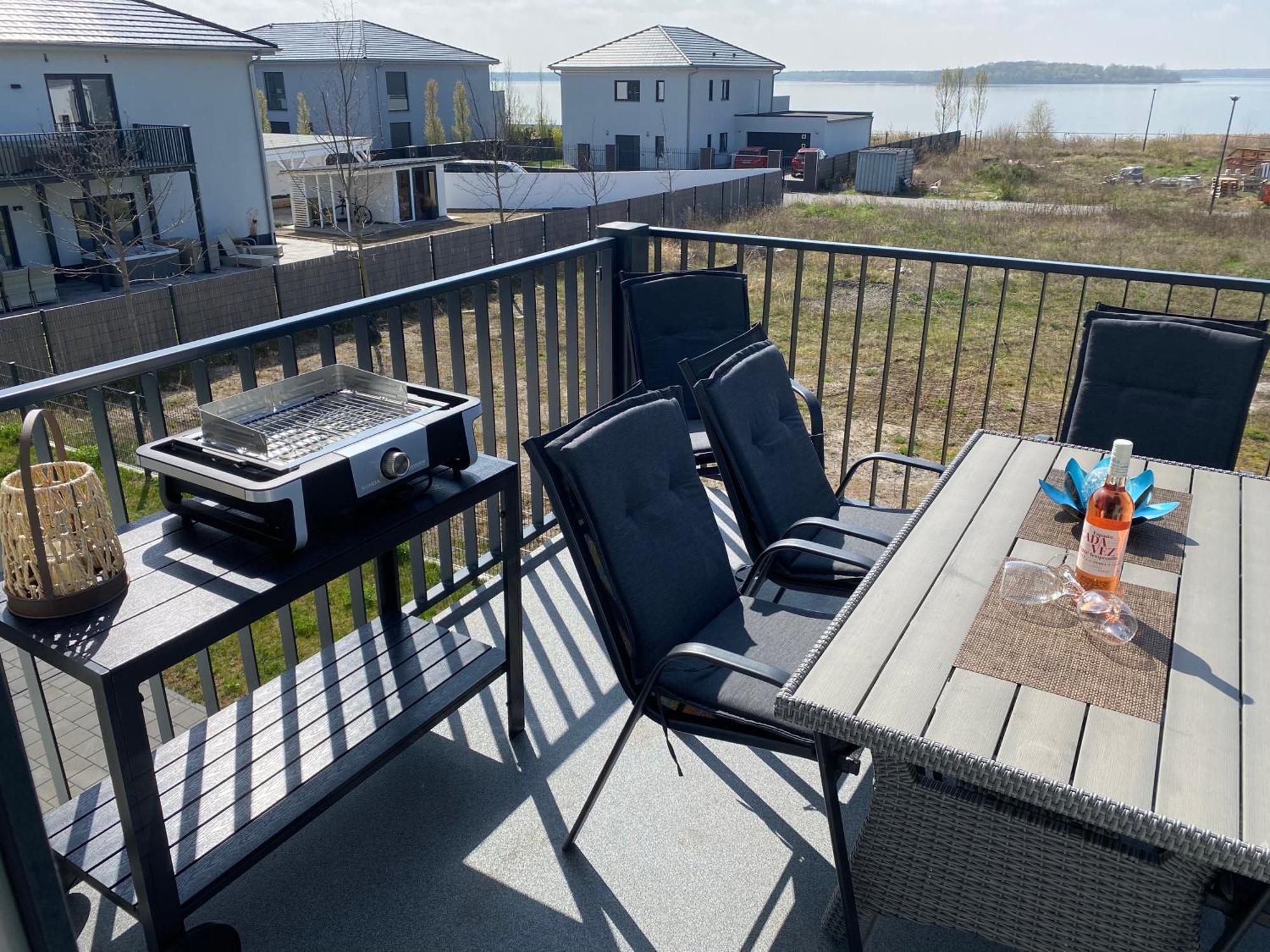 Apartmenthaus Windland Pouch Eksteriør billede